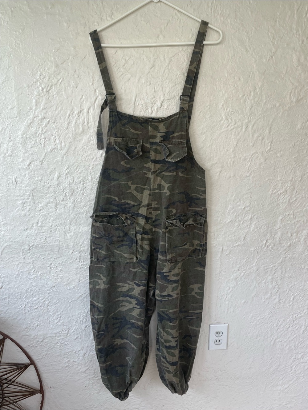 Camouflage Overalls, adjustable relaxed, dropped-crotch harem chest pockets L